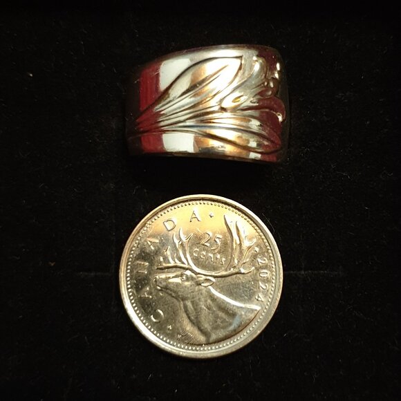 Beautiful Vintage 1960s Lily Flower Silver-Tone Spoon Ring – Size 9 - Picture 5 of 13